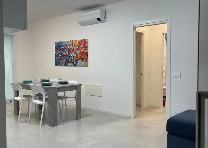 Marina Garden Apartment